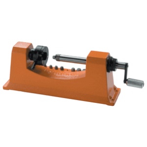 LYMAN CASE TRIMMER WITH - CARBIDE CUTTER & 9 PILOTS