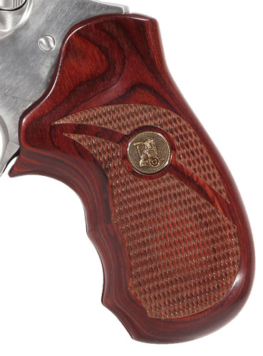 PACHMAYR LAMINATED WOOD GRIPS - RUGER SP101 ROSEWOOD CHECKERED